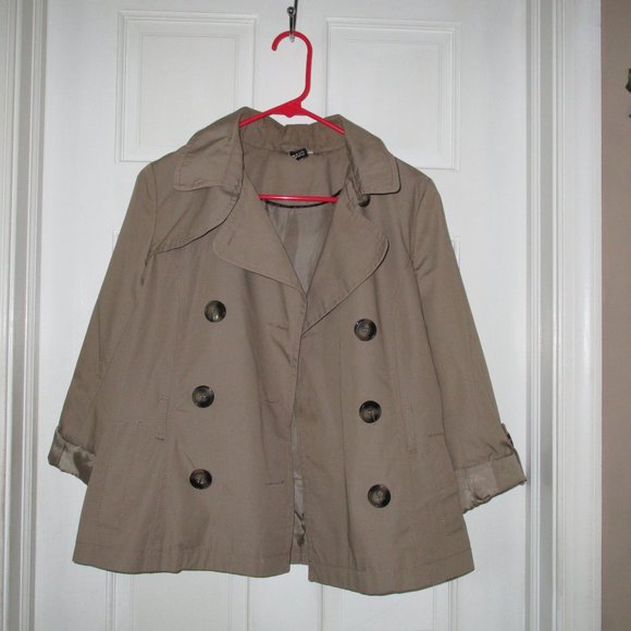 Waist Length Trench Coat - Picture 3 of 9